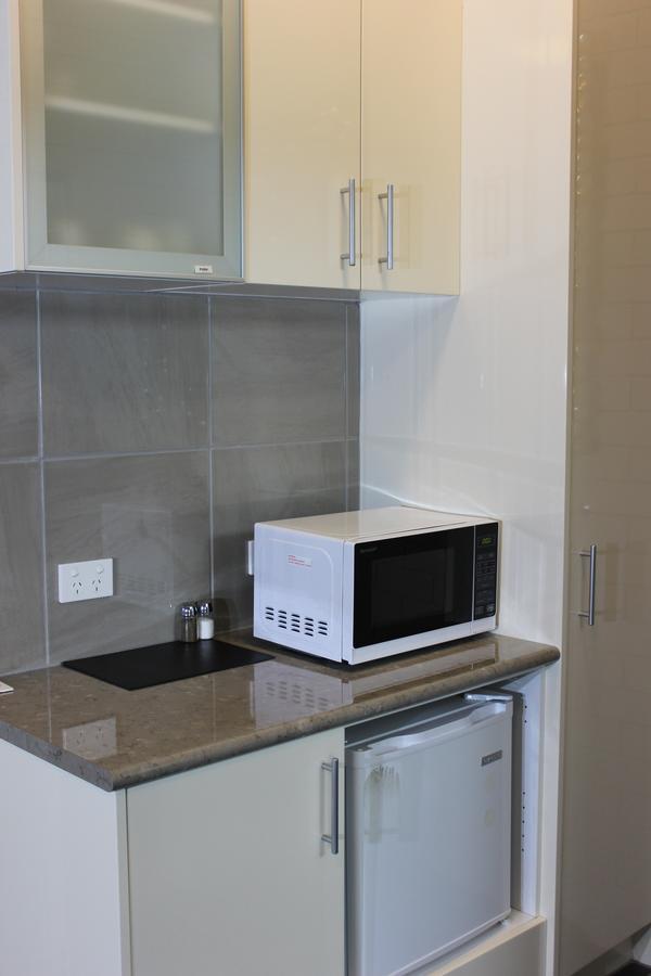 Colac Mid City Motor Inn Bagian luar foto